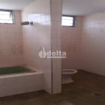 Casa disponível para venda no bairro Bom Jesus em Uberlândia-MG