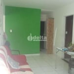 Casa residencial disponível para venda no bairro São Jorge em Uberlândia-MG