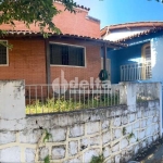 Casa residencial disponível para venda no bairro Centro em Uberlândia-MG