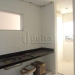 Apartamento disponível para venda no bairro Segismundo Pereira em Uberlândia-MG