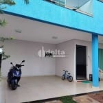 Casa disponível para locação e venda no bairro Jardim Patrícia em Uberlândia-MG