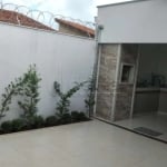 Casa residencial disponível para venda no bairro Planalto em Uberlândia-MG