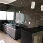 Casa disponível para venda no bairro Jardim Holanda em Uberlândia MG