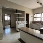 Apartamento residencial disponível para venda no bairro Fundinho em Uberlândia-MG