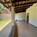 Casa disponível para venda no bairro Santa Mônica em Uberlândia MG