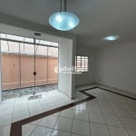 Apartamento disponível para locação no bairro Jardim Finotti em Uberlândia-MG