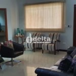 Casa disponível para venda no bairro Jardim das Acácias em Uberlândia MG