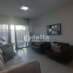 Casa em condomínio disponível para locação no bairro Nova Uberlândia em Uberlândia-MG