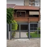 Casa para venda  no Bairro Santana em Porto Alegre