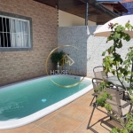 Casa Térrea, 2 Dormitórios (1 suíte), 2 vagas, piscina, Zona Sul - Sjc.