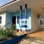 Casa com 3 dormitórios à venda, 129 m² por R$ 395.000,00 - Vila Formosa - Apucarana/PR