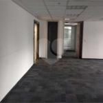 Sala comercial para alugar na Avenida Major Sylvio de Magalhães Padilha, 5200, Jardim Morumbi, São Paulo