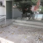 Casa com 2 quartos para alugar na Rua Aureliano Leal, 46, Água Fria, São Paulo