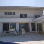 Casa frente praia 6 suítes, 6 vagas, sauna, Enseada