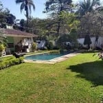 Casa térrea, 4 suítes, jardim, piscina, 4 vagas&amp;#039;