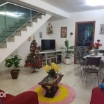 CASA GEMINADA 3 QUARTOS , SUITE , 1 VAGA  EM CONDOMINIO