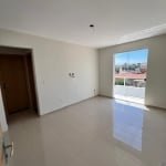 Apartamento com varanda no Bairro Coqueiros