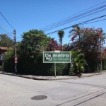 Excelente casa à venda em Rio Das Ostras-RJ de 7 dormitórios, sendo 6 suítes, 7 banheiros, 2 salas, cozinha, quintal, edícula, piscina, um ponto comer