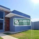 Maravilhosa casa linear com amplo quintal!