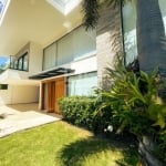 Linda: Casa no Del Lago Barra da Tijuca com 4 suítes, fino acabamento