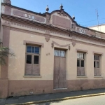 Casa para Venda em Cachoeira Paulista, Centro, 4 dormitórios, 2 banheiros