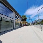 Loja nova e ampla disponível para locação - Bairro Bom Retiro - Joinville - S.C.