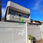 Casa incrível à venda em Casimiro de Abreu-RJ: 4 quartos, 2 salas, 3 banheiros, 2 vagas de garagem, 129,60 m² de área!