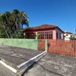 Casa à venda em Casimiro de Abreu-RJ, Centro - Barra de São João - 2 quartos, 2 salas, 2 banheiros, 3 vagas de garagem - 113m²!