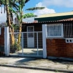 Casa para Venda em Florianópolis, Canasvieiras, 2 dormitórios, 1 suíte, 2 banheiros, 1 vaga