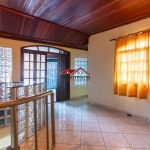 Casa à venda em Osasco-SP, Jardim das Flores: 3 quartos, 1 suíte, 1 sala, 3 banheiros, 2 vagas, 290m². Confira!