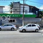 Casa comercial, Av. Praia de Itapoan,  com 657 m² de terreno.