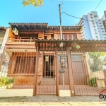 Casa com 3 quartos à venda na Rua General Caldwell, 857, Menino Deus, Porto Alegre