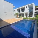 Sobrado com 3 dormitórios à venda, 111 m² por R$ 750.000 - Cidade Jardim - Caraguatatuba/SP