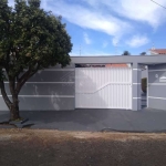 Casa com 2 quartos à venda na Avenida Doutor Abeylard Netto Amarante, 260, Jardim das Estações (Vila Xavier), Araraquara