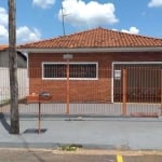 Casa com 3 quartos à venda na Avenida Cientista Frederico de Marco, 1612, Jardim Floridiana (Vila Xavier), Araraquara