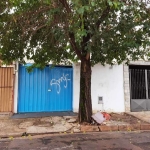 Casa com 2 quartos para alugar na Avenida Mário Ybarra de Almeida, 454, Centro, Araraquara