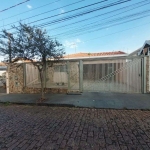 Casa com 3 quartos para alugar na Avenida Prudente de Moraes, 191, Centro, Araraquara