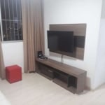 APARTAMENTO REPLETO DE ARMÁRIOS,  NO MELHOR DA VILA SANTA CATARINA !