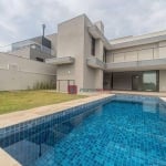 Encante-se com esta Casa Exclusiva: 3 Suítes, 330 m² e Luxo na Granja Viana – R$ 3.600.000