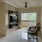 Apartamento com 3 quartos, 78 m², à venda por R$ 180.000
