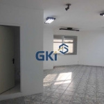 Vila Mariana, metrô Sta. Cruz, conjunto comercial com 1 sala grande, 2 vagas