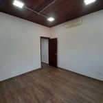 SOBRADO RESIDENCIAL OU COMERCIAL ALUGA-SE VILA ROMANA..