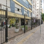 Ótimo apartamento de 4 dormitórios, de frente e muito amplo.&lt;BR&gt;&lt;BR&gt;Terraço com churrasqueira.&lt;BR&gt;&lt;BR&gt;Junto ao parque da Redenção.&lt;BR&gt;&lt;BR&gt;Agende sua visita!