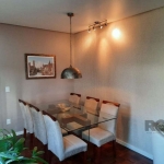 Excelente apartamento à venda localizado na Avenida Pinheiro Borda, no bairro Cristal em Porto Alegre. Este imóvel conta com área construída de 96m², oferecendo 2 quartos, sendo 1 suíte, 1 banheiro e 