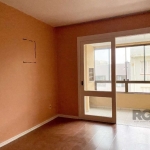 Apartamento de 52m², 1 dormitório, living para 2 ambientes, sacada com churrasqueira, cozinha, área de serviço separada, 1 banheiro com ventilação e 1 vaga de garagem coberta.&lt;BR&gt;&lt;BR&gt;Prédi