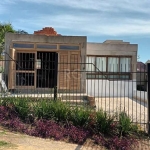 Casa no bairro Belém Velho, em fase final de construção, em andamento a colocação do gesso e retoques finais, contendo 2 dormitórios, amplo living, cozinha, banheiro social com box e claraboia, bom pá