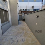 Apartamento Garden de 2dormitórios  com 1 vaga coberta e escriturada, além de área externa privativa e com churrasqueira.  Fica ao lado do colégio adventista e Santa Doroteia, Localização extremamente