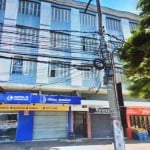 Apartamento 2 dormitórios para alugar ,primeiro andar , quartos amplos, sala,, banheiro social,  cozinha e área de serviço, terraço ótima localização na Av Assis Brasil, próximo a faculdade São Judas,