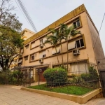 Apartamento duplex, localizado na Rua Cel. Paulino Teixeira, bairro Rio branco, ótima orientação, solar, ambientes  arejados e iluminados. no piso inferior dóis dormitorios, amplo living, Cozinha func