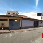 2 quartos em condomínio na reta da base em santa cruz-RJ